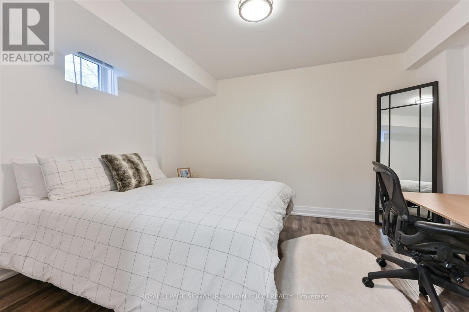 2833 St. Clair Avenue E, Toronto, Ontario  M4B 1N3 - Photo 32 - E13177072