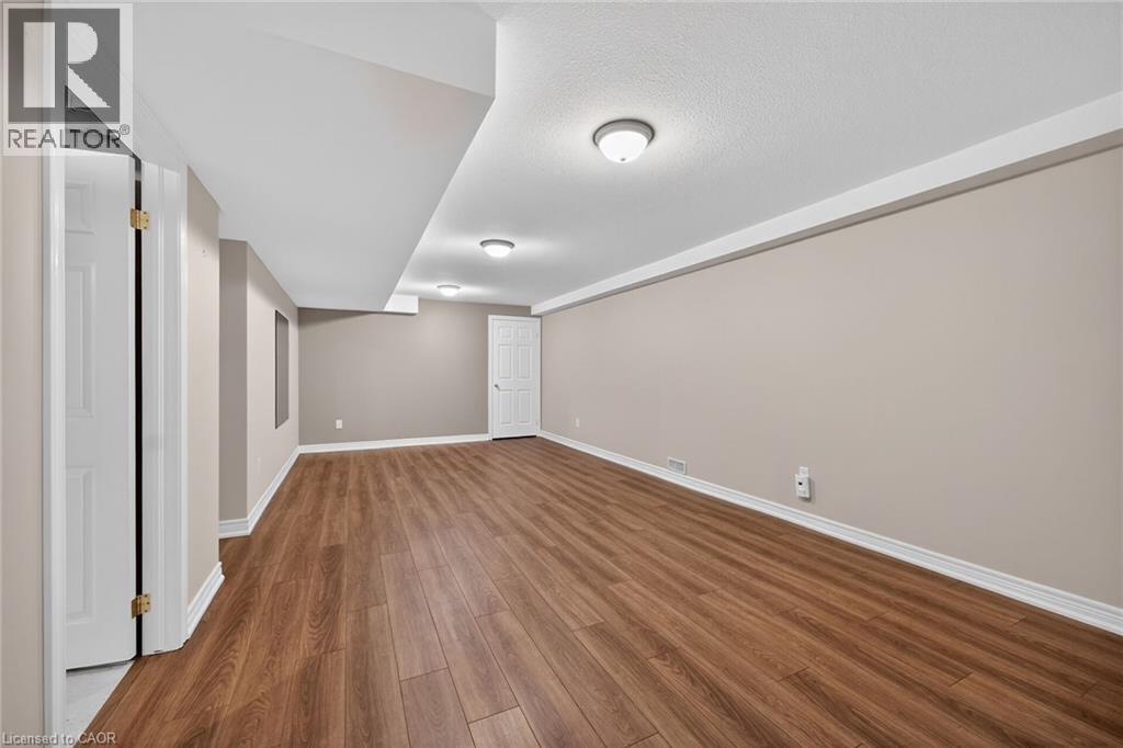 9 Grovetree Trail, Hamilton, Ontario  L9B 0B7 - Photo 30 - 40832873