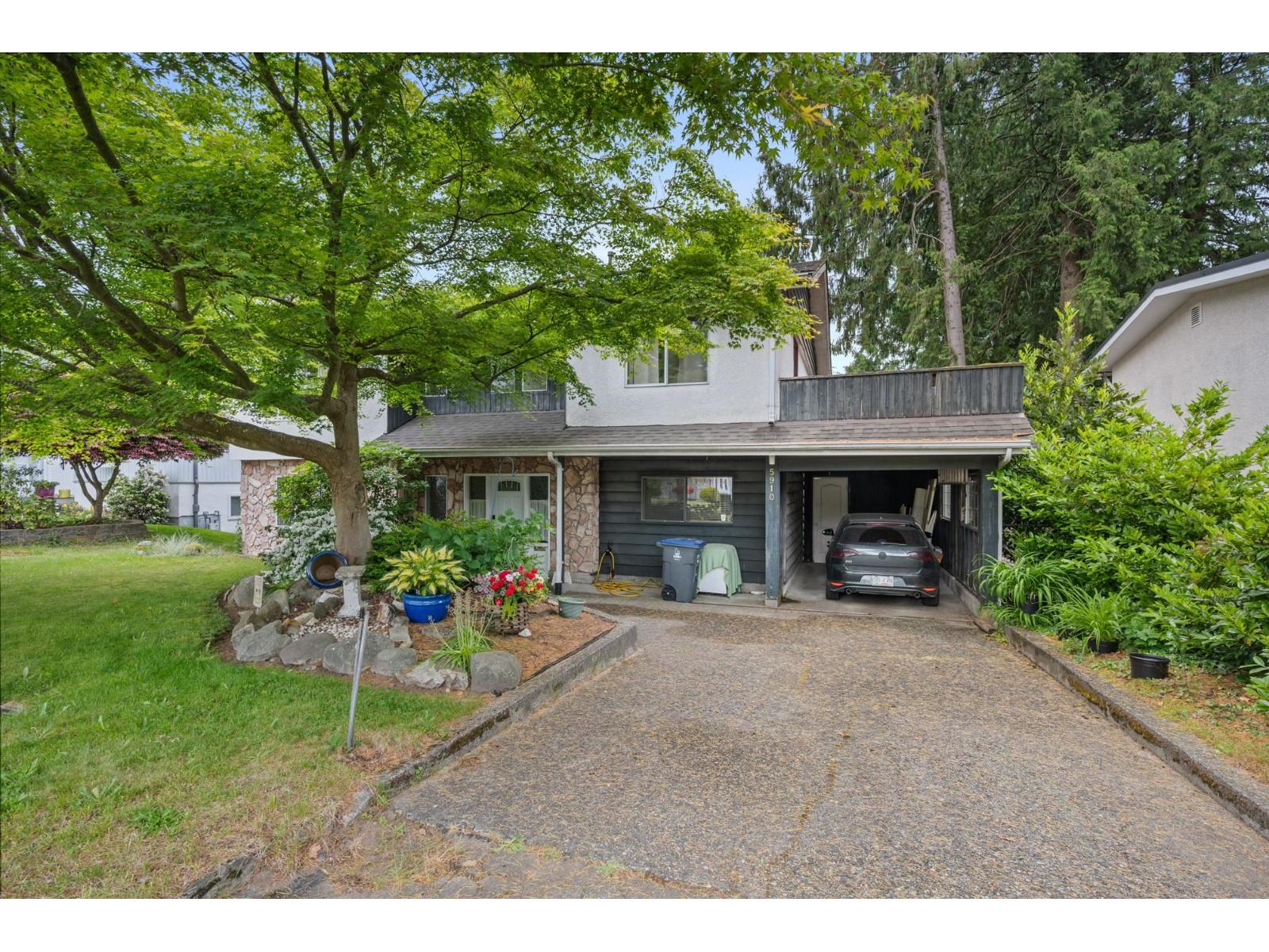 5910 135 Street, Surrey, British Columbia  V3X 1K9 - Photo 2 - R3128057