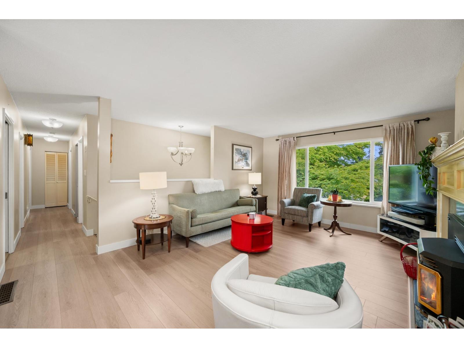 5910 135 Street, Surrey, British Columbia  V3X 1K9 - Photo 4 - R3128057