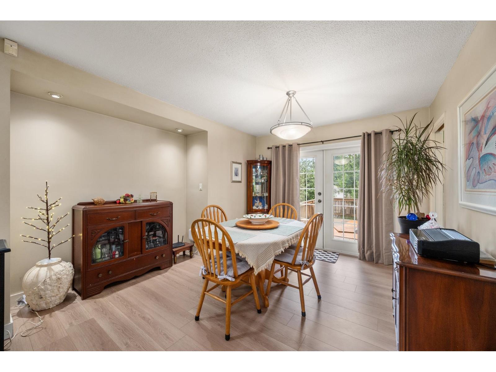 5910 135 Street, Surrey, British Columbia  V3X 1K9 - Photo 8 - R3128057