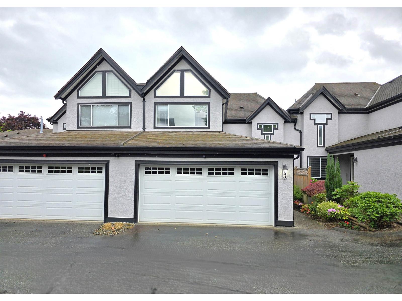 3 8567 164 STREET, Surrey, British Columbia