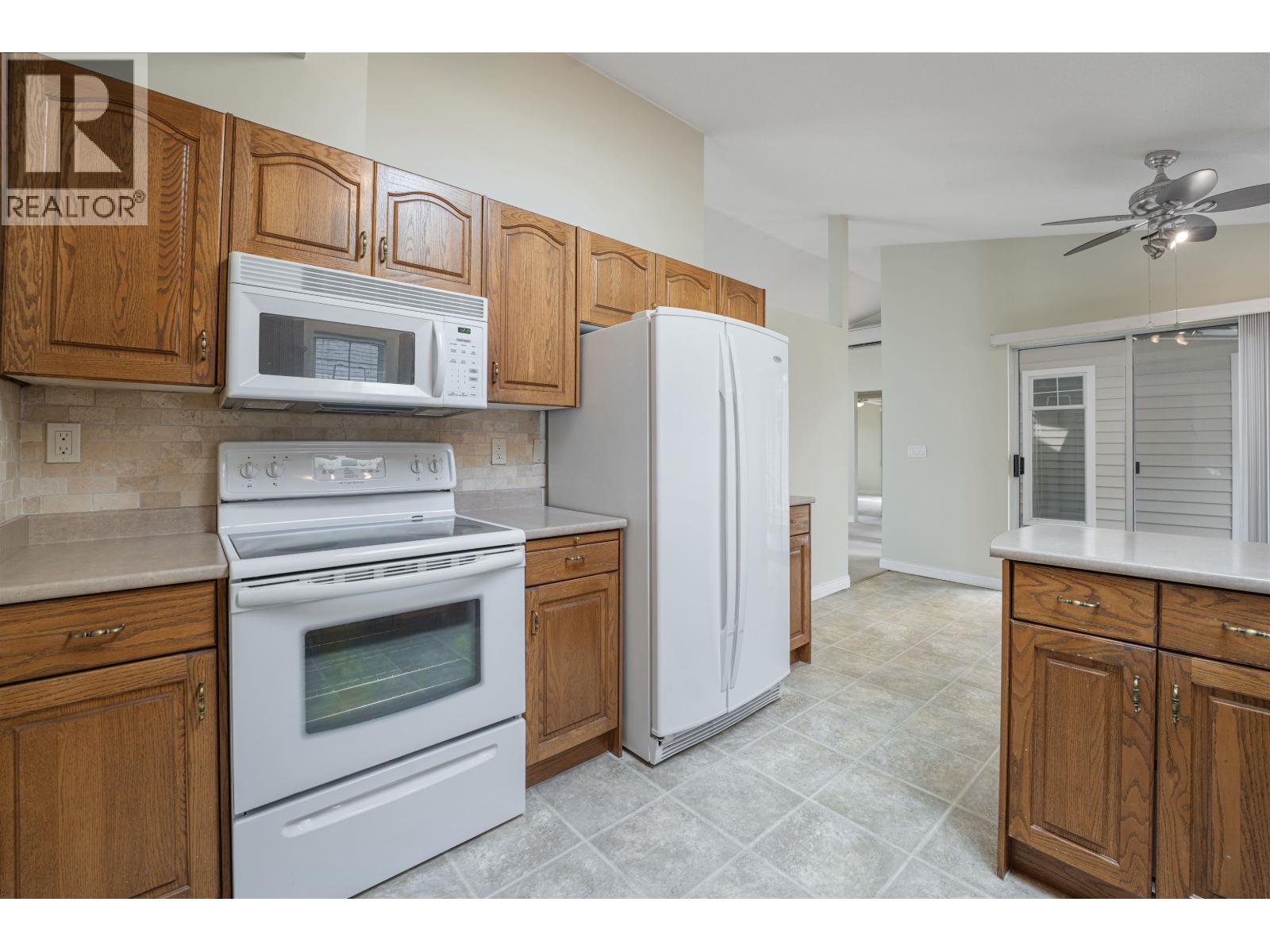 55 2865 Glen Drive, Coquitlam, British Columbia  V3B 6W4 - Photo 19 - R3114260