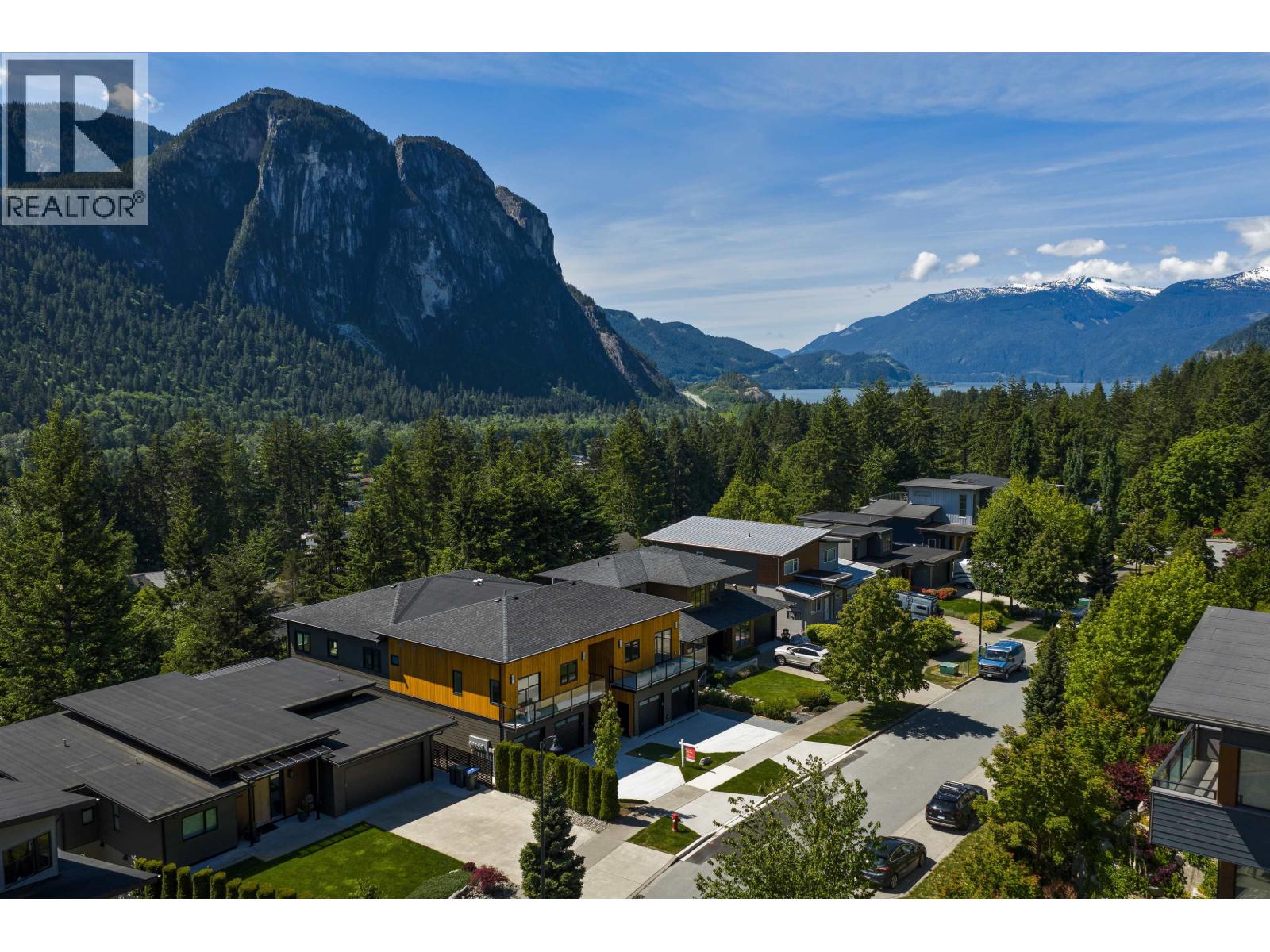 2 2098 Crumpit Woods Drive, Squamish, British Columbia V8B 0T6 - Photo 18 - R3120988