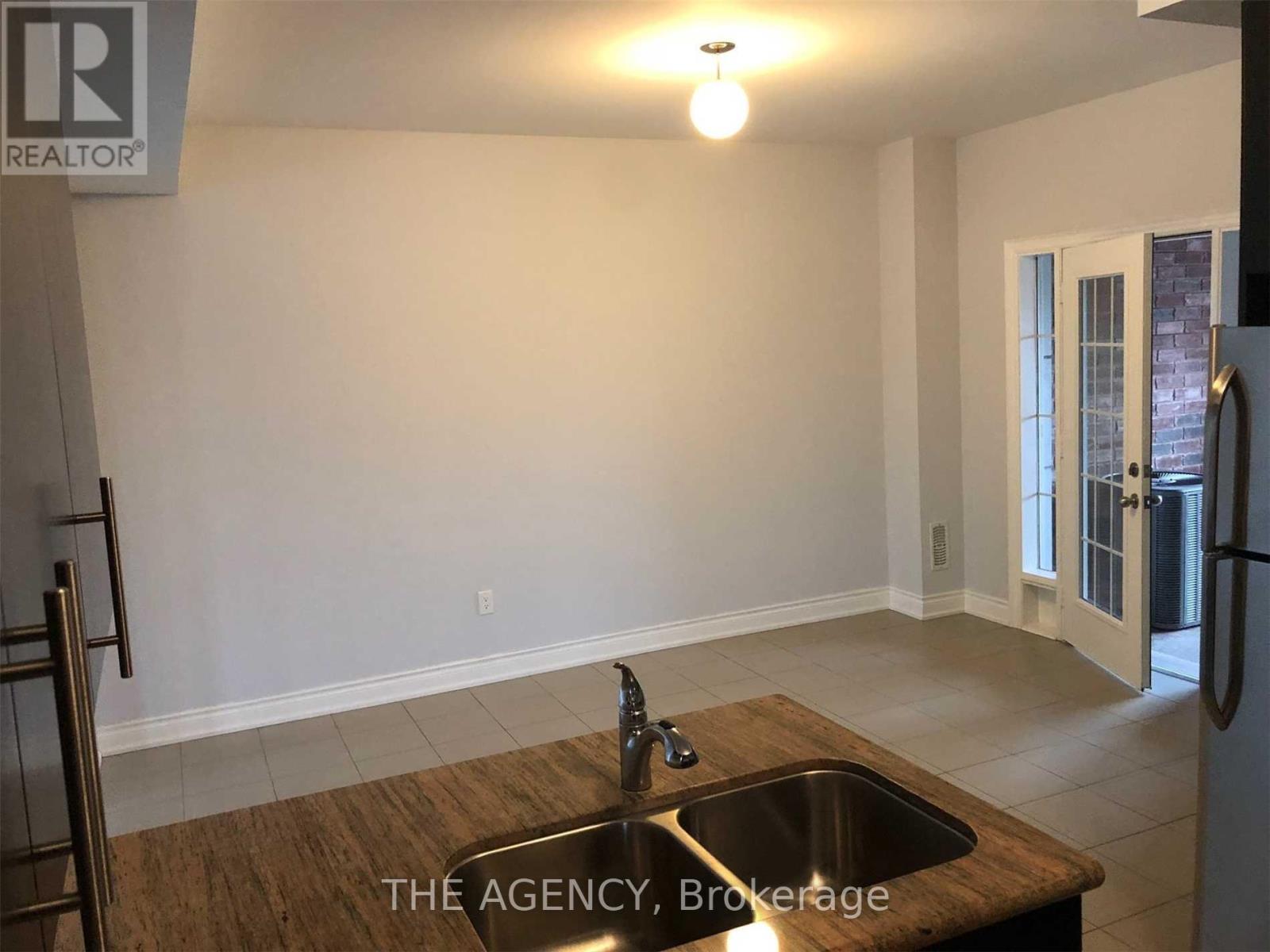 23 Caliber Court, King (Nobleton), Ontario  L0G 1N0 - Photo 5 - N13176884