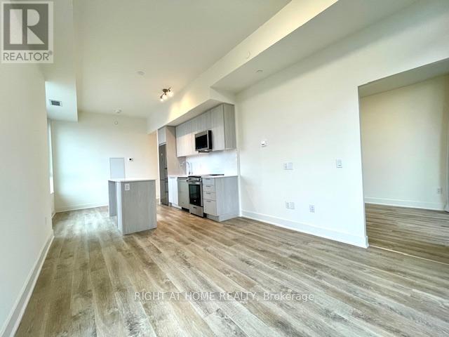 404 - 185 Deerfield Road, Newmarket, Ontario  L3Y 0G7 - Photo 16 - N13176914