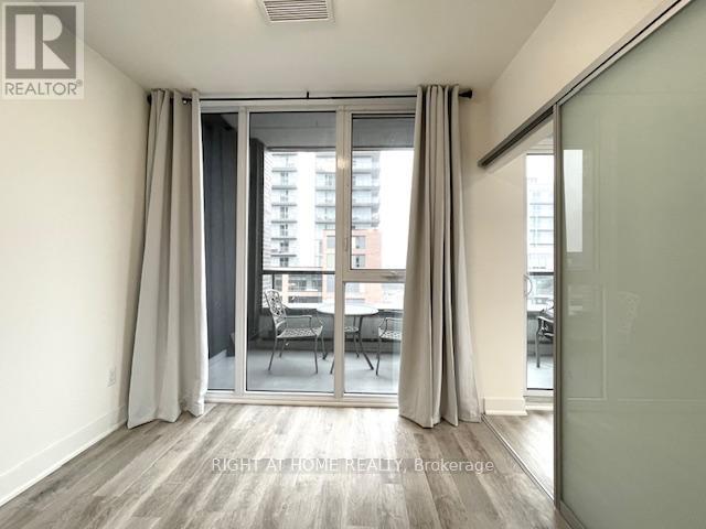 404 - 185 Deerfield Road, Newmarket, Ontario  L3Y 0G7 - Photo 17 - N13176914
