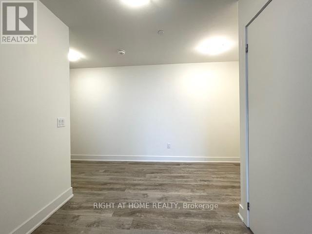404 - 185 Deerfield Road, Newmarket, Ontario  L3Y 0G7 - Photo 38 - N13176914