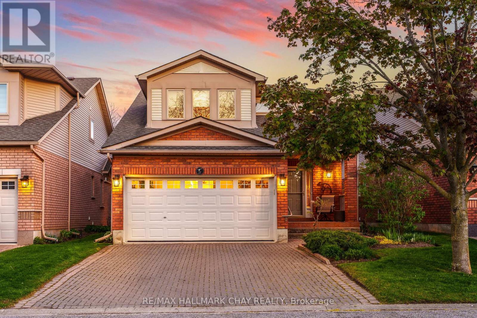 21 BRIAR GATE WAY, New Tecumseth, Ontario