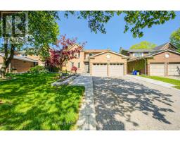 17 GARNISH GREEN, Markham, Ontario