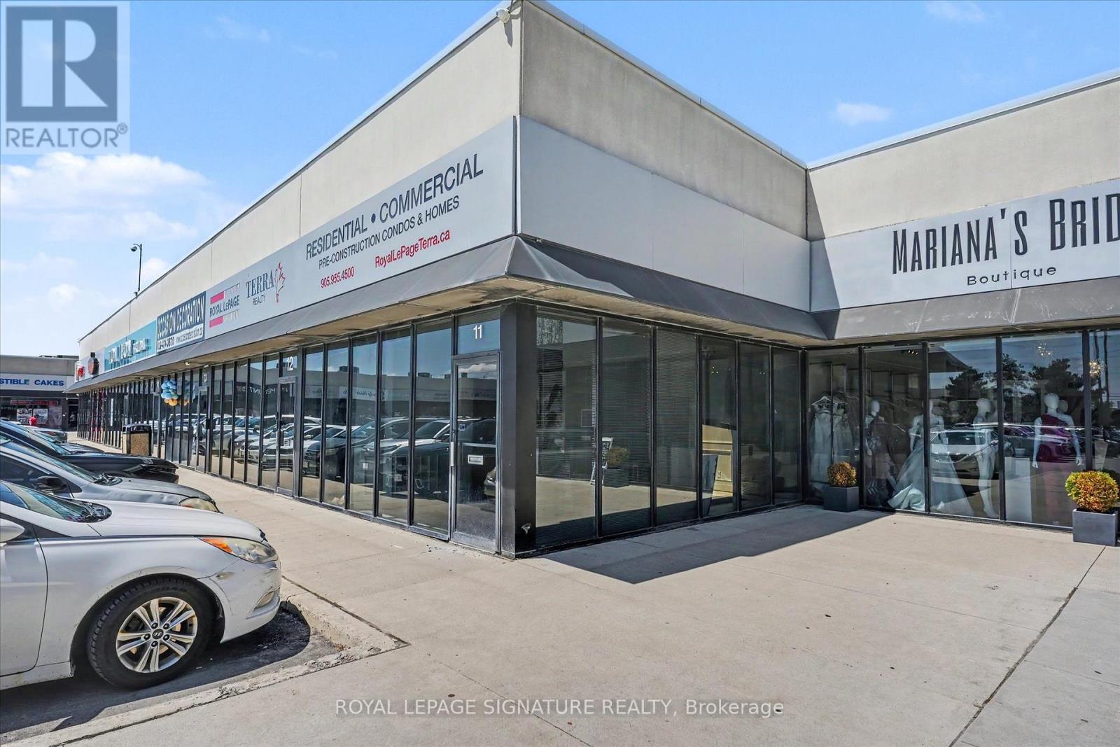 11/12 - 4040 STEELES AVENUE W, Vaughan, Ontario