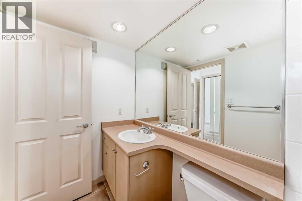 807, 650 10 Street SW, Calgary, Alberta  T2P 5G4 - Photo 17 - A2314347