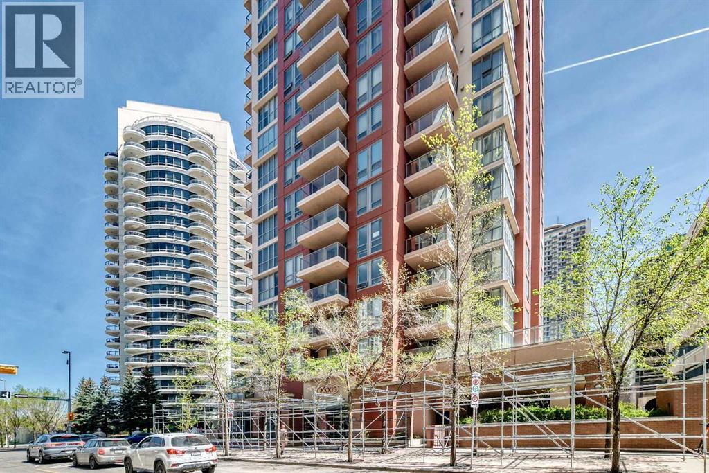 807, 650 10 Street SW, Calgary, Alberta  T2P 5G4 - Photo 1 - A2314347