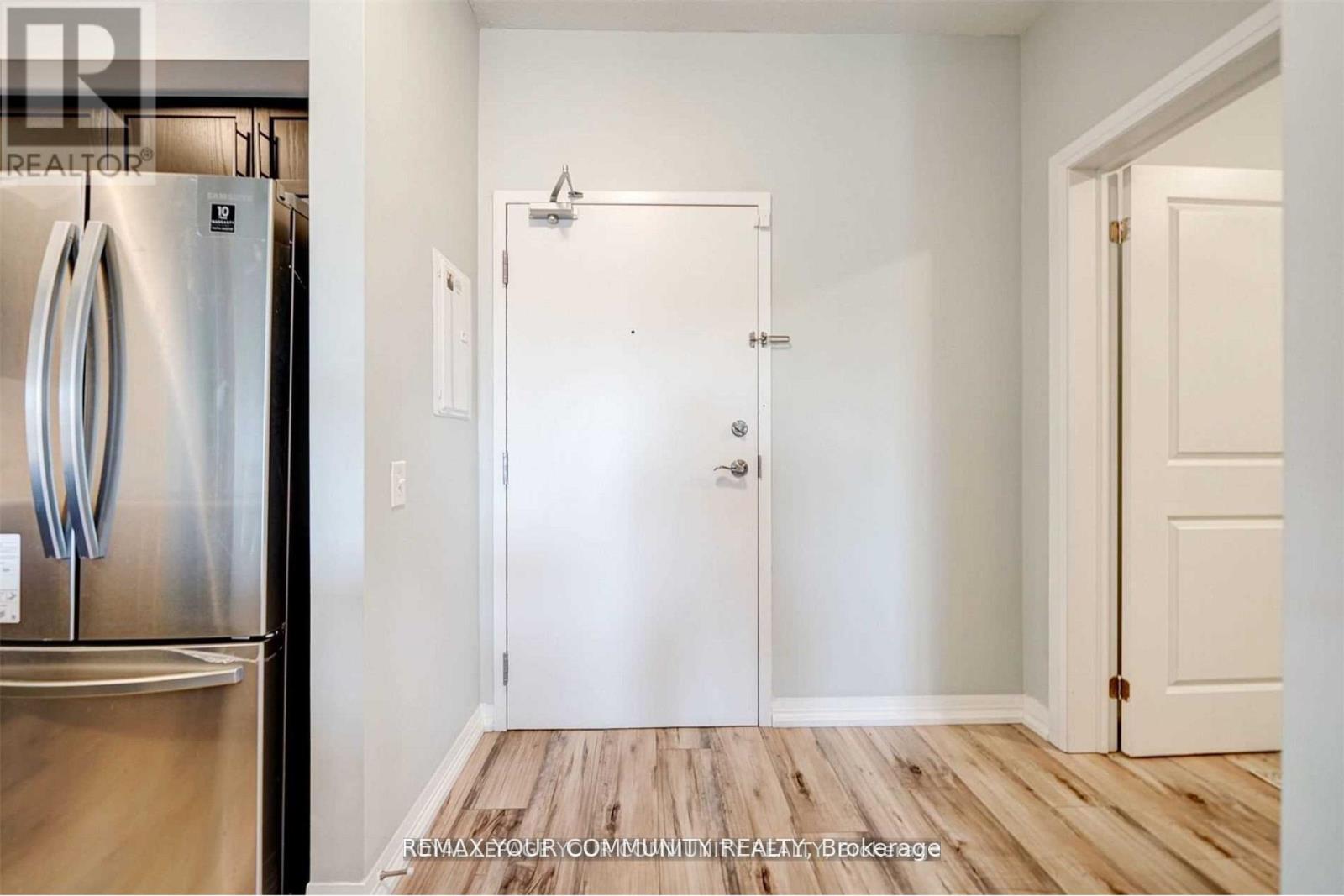 304 - 295 Cundles Road, Barrie, Ontario  L4E 1A2 - Photo 4 - S13176828