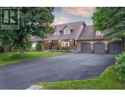 32 CAIRNS BOULEVARD, Springwater, Ontario