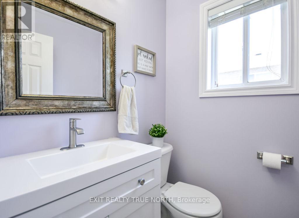 9 Corbett Street, Springwater, Ontario  L0L 1P0 - Photo 17 - S13176920