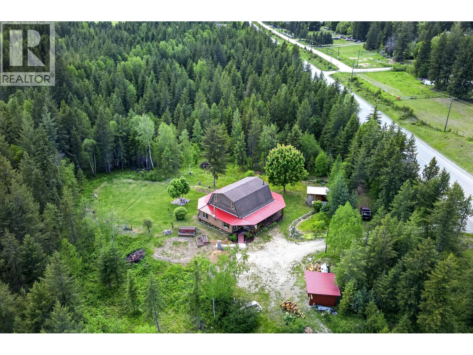 2236 Yellowhead Highway, Clearwater, British Columbia  V0E 1N1 - Photo 56 - 10388869