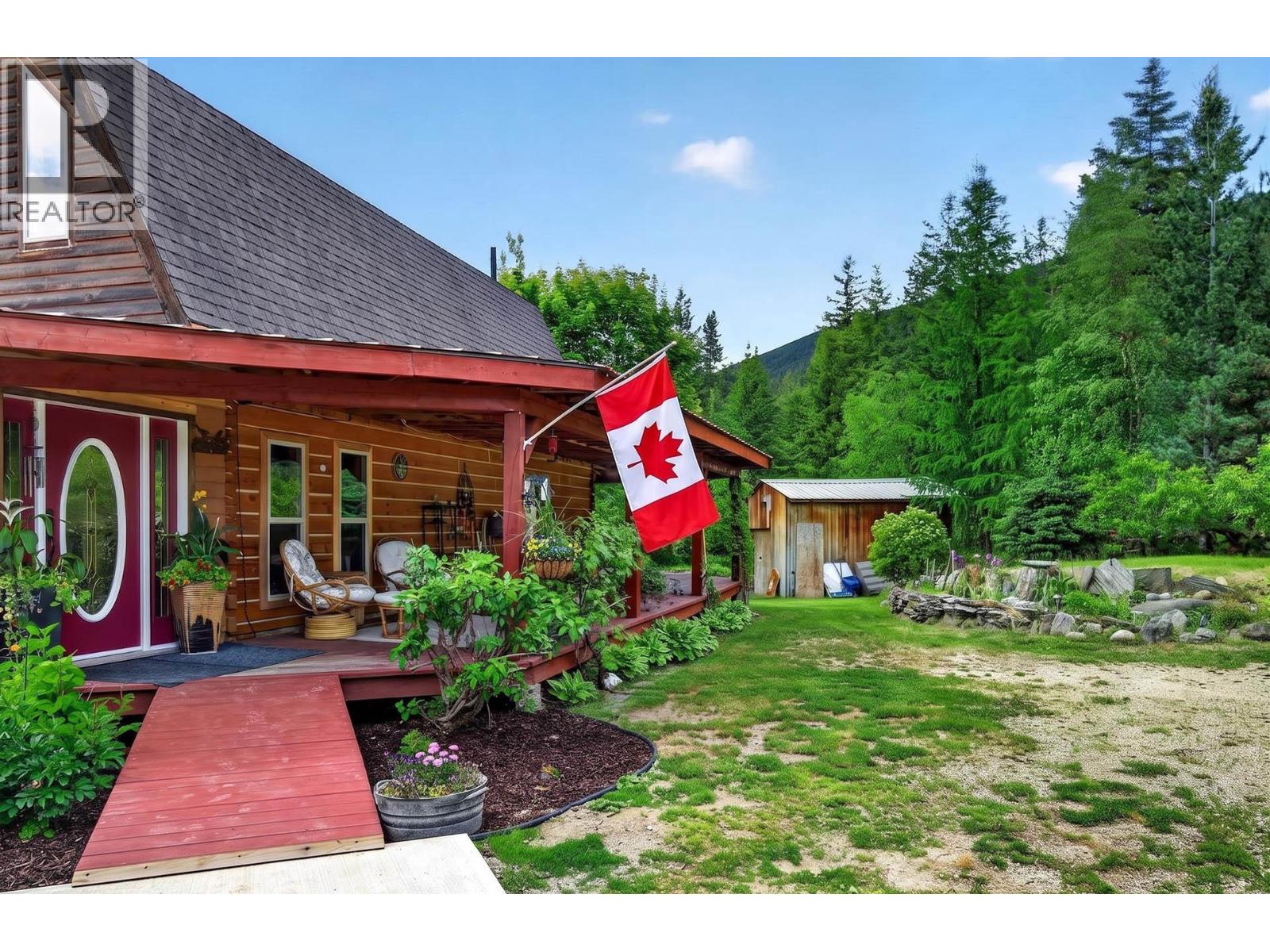 2236 Yellowhead Highway, Clearwater, British Columbia  V0E 1N1 - Photo 66 - 10388869