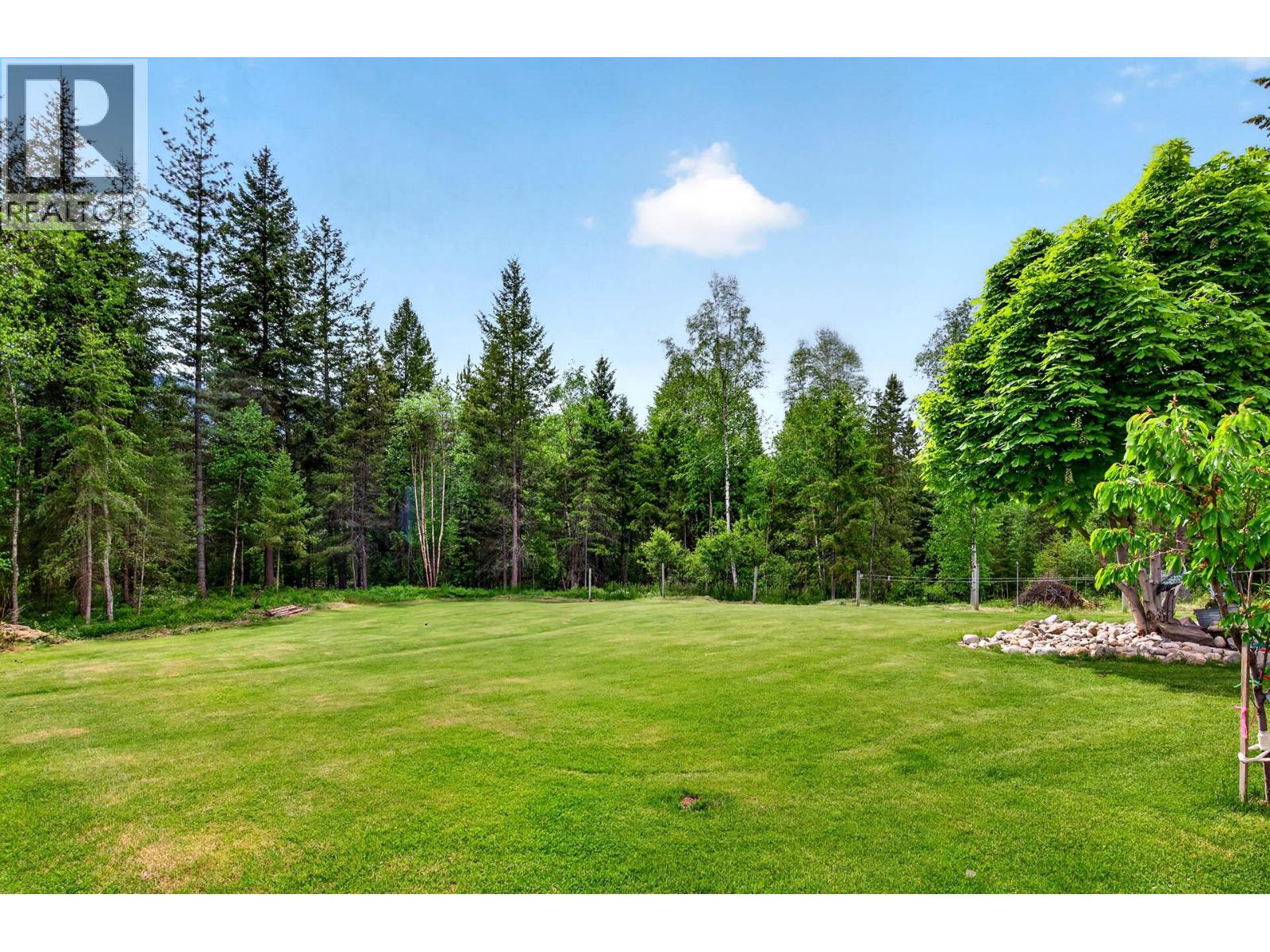 2236 Yellowhead Highway, Clearwater, British Columbia  V0E 1N1 - Photo 73 - 10388869