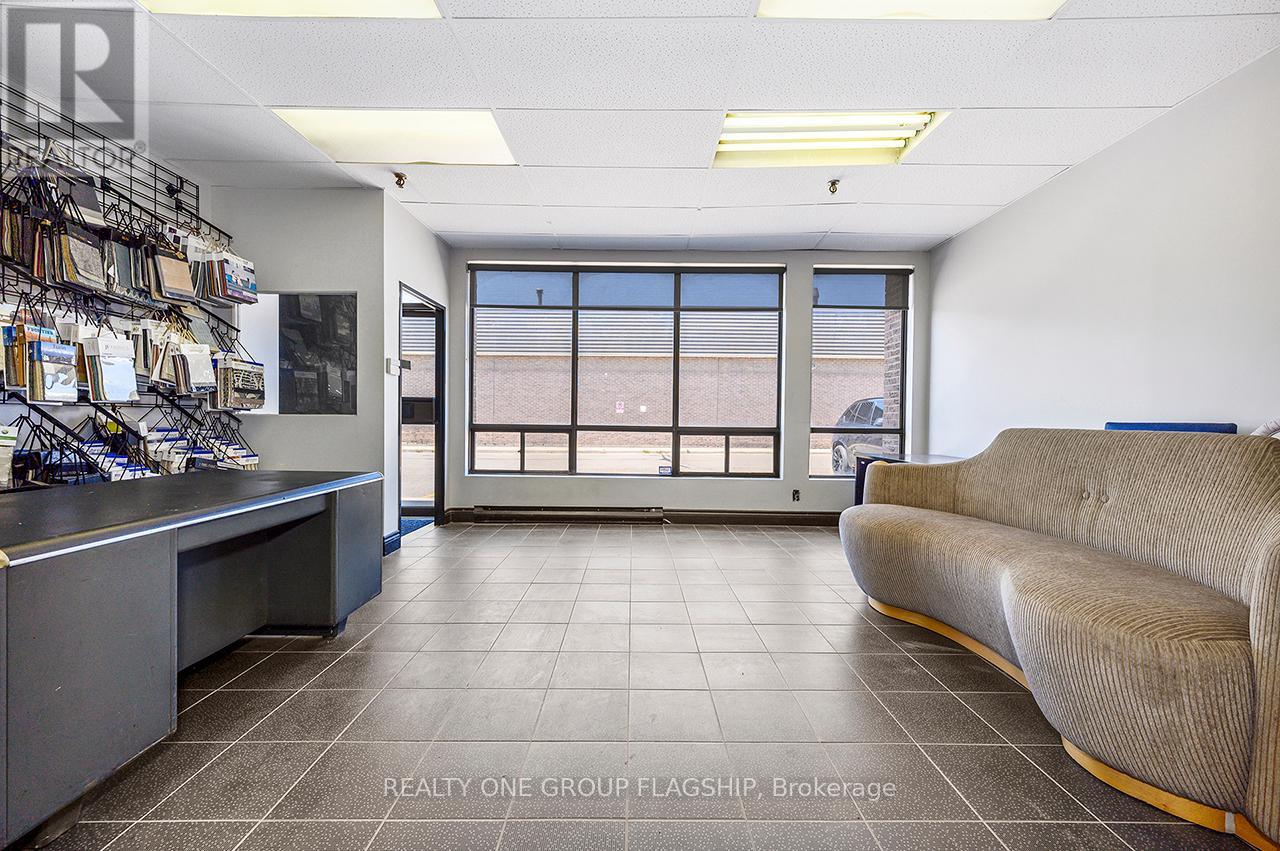 17 - 7171 Torbram Road, Mississauga, Ontario  L4T 3W4 - Photo 9 - W13176796