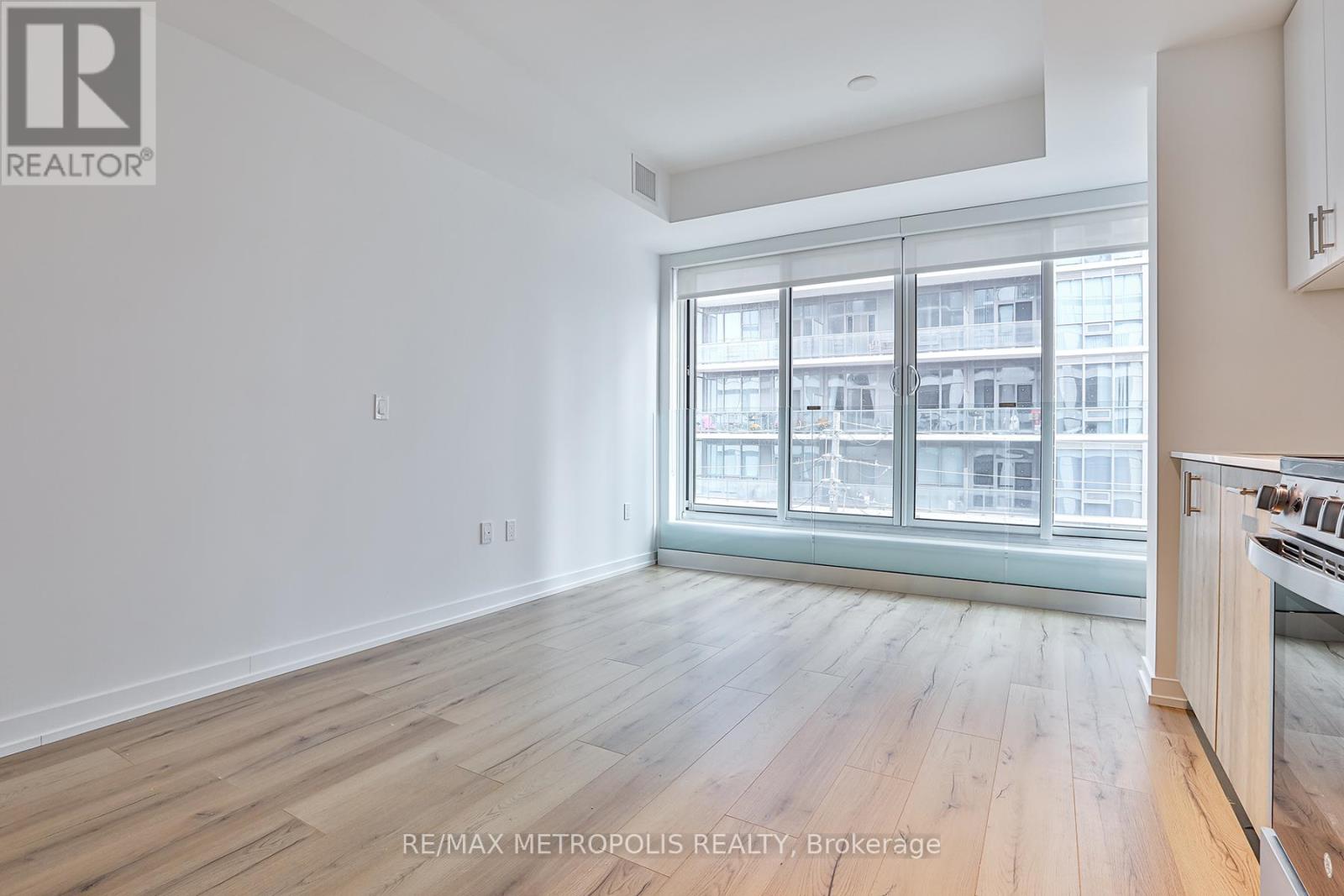 412 - 1195 The Queensway, Toronto, Ontario  M8Z 0H1 - Photo 8 - W13176822