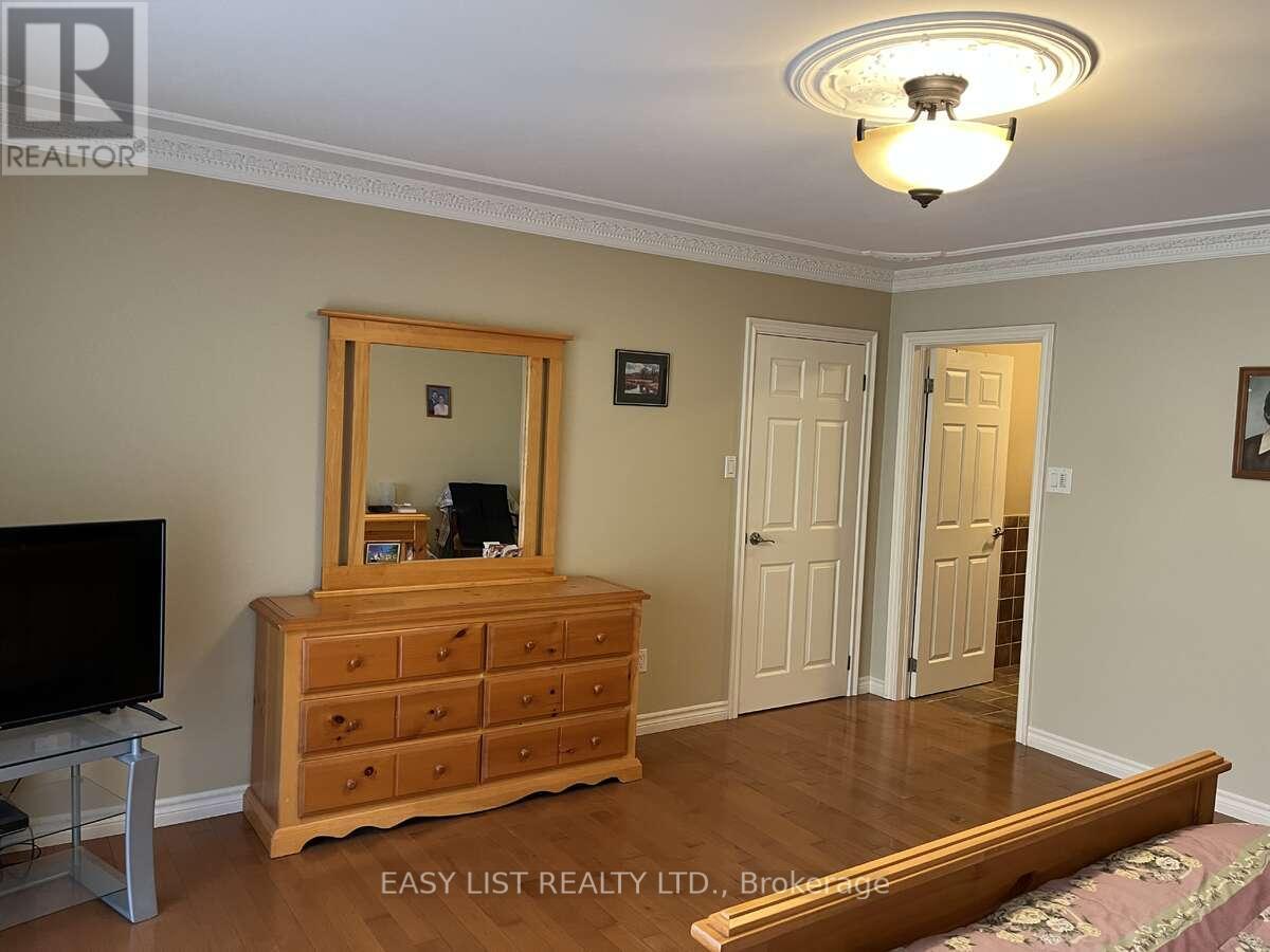 5 Worden View, Halton Hills, Ontario  L7J 2L8 - Photo 20 - W13176836