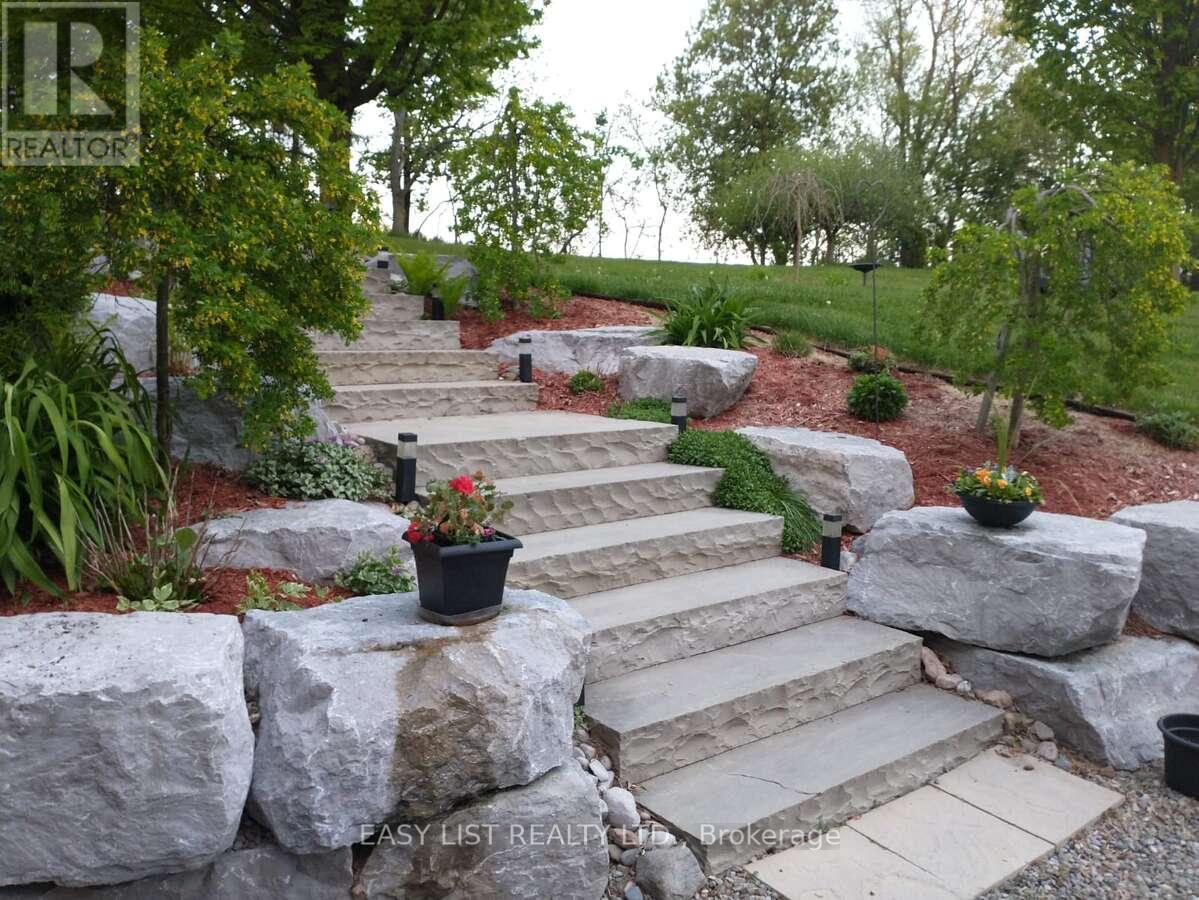 5 Worden View, Halton Hills, Ontario  L7J 2L8 - Photo 34 - W13176836