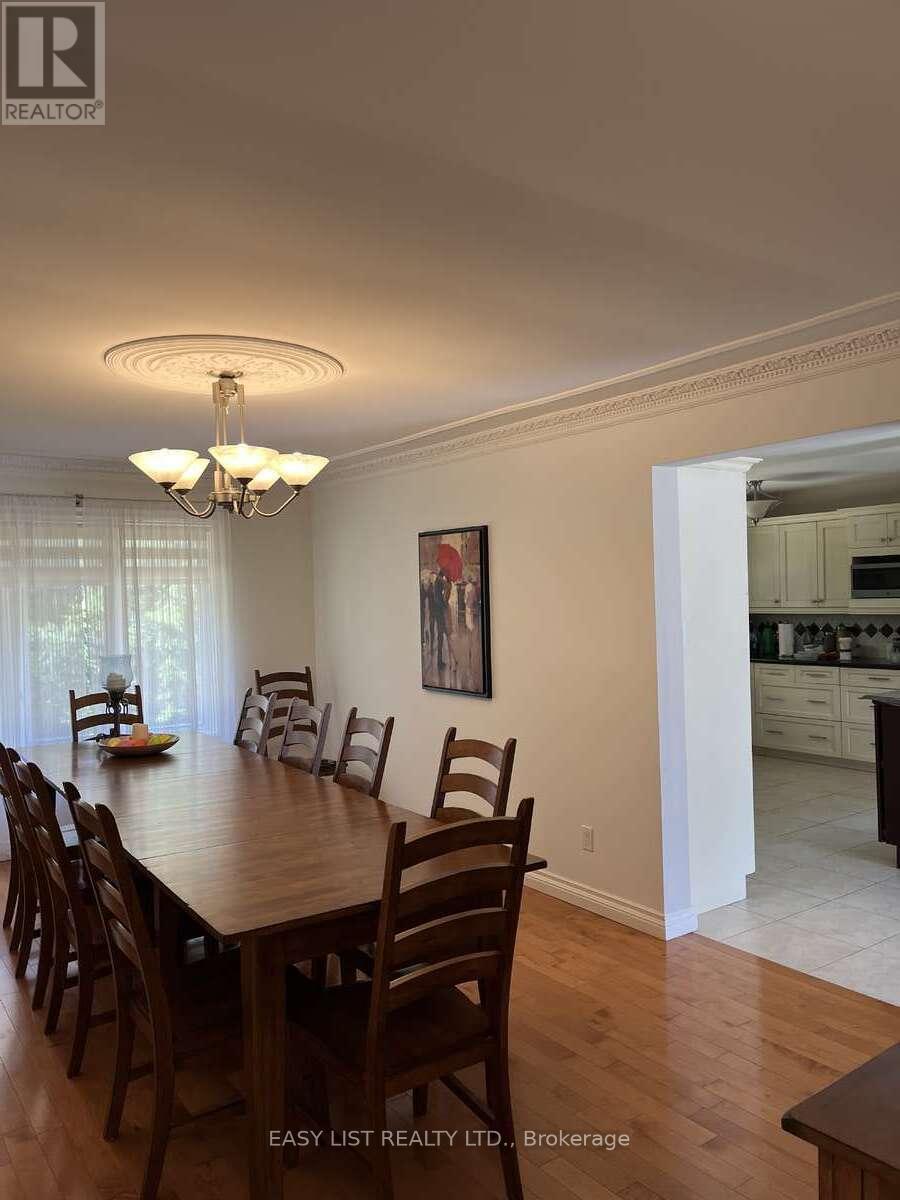 5 Worden View, Halton Hills, Ontario  L7J 2L8 - Photo 9 - W13176836