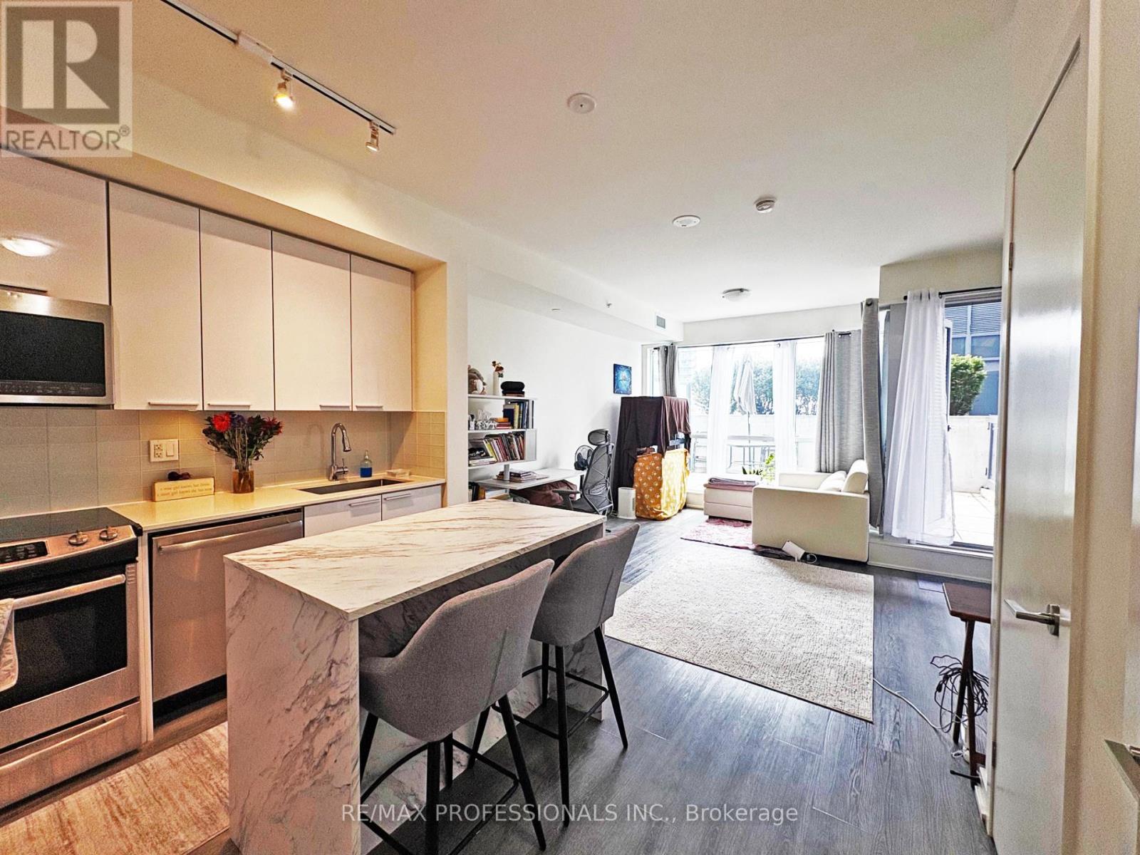 802 - 10 Park Lawn Road, Toronto, Ontario  M8Y 3H8 - Photo 4 - W13176842