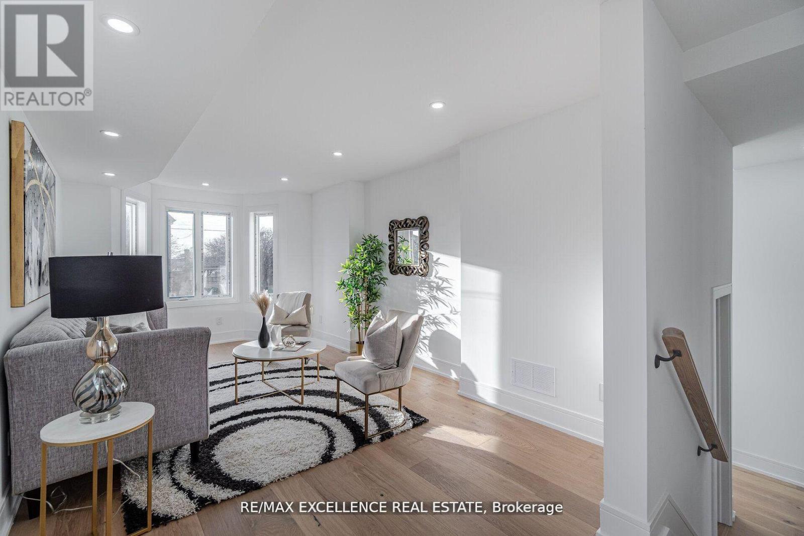 55 Renfield Street, Toronto, Ontario  M6M 4V5 - Photo 14 - W13176898