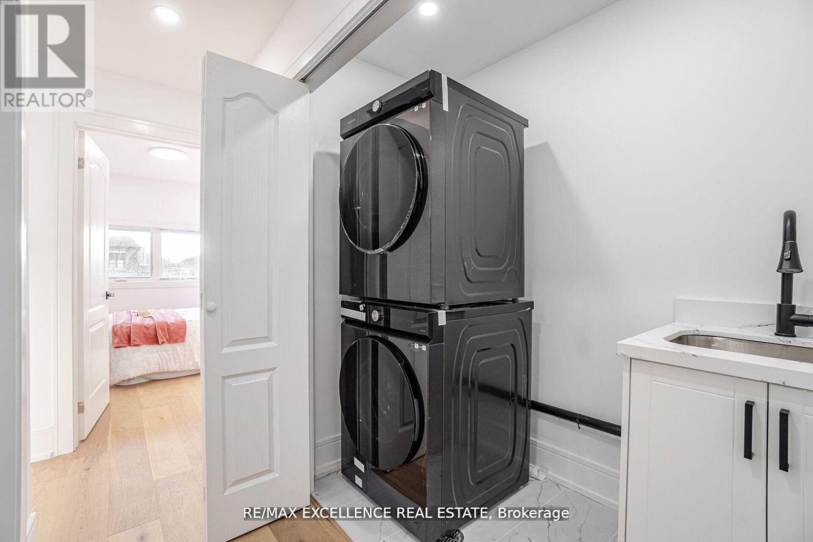 55 Renfield Street, Toronto, Ontario  M6M 4V5 - Photo 31 - W13176898
