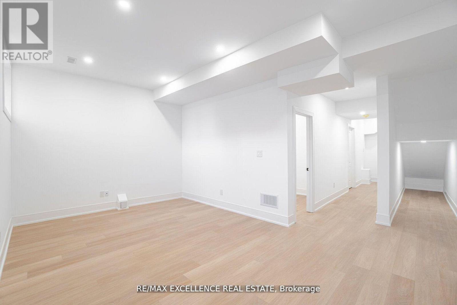 55 Renfield Street, Toronto, Ontario  M6M 4V5 - Photo 33 - W13176898