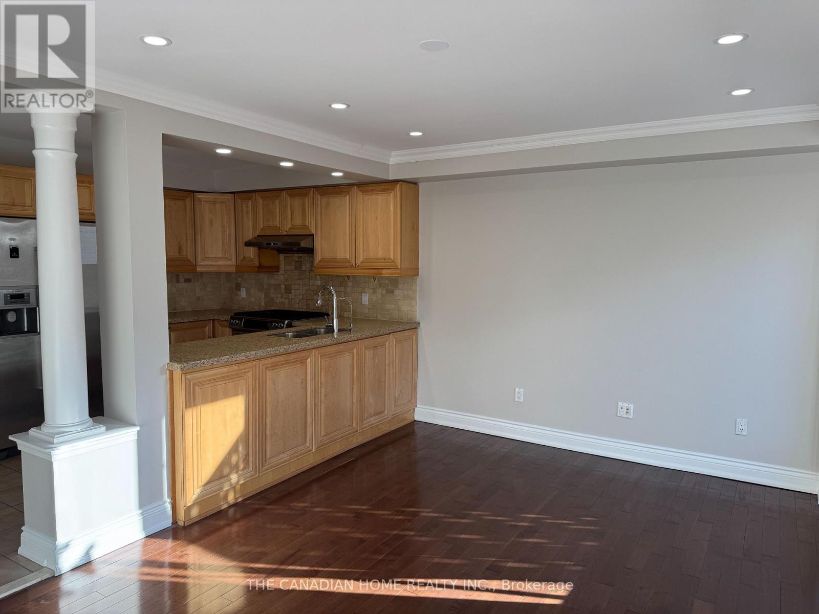 1151 Hickory Hollow Glen, Mississauga, Ontario  L5W 1J4 - Photo 5 - W13176964