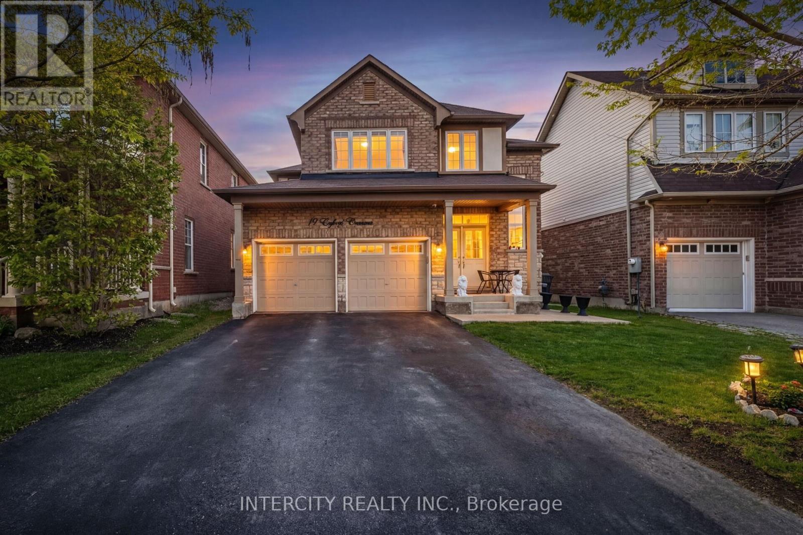 19 ENFORD CRESCENT, Brampton, Ontario