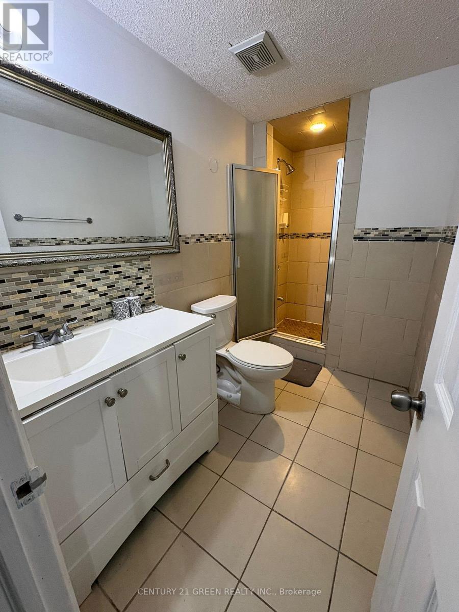 Bsmt - 4426 Mayflower Drive, Mississauga, Ontario  L5R 1S8 - Photo 7 - W13177018