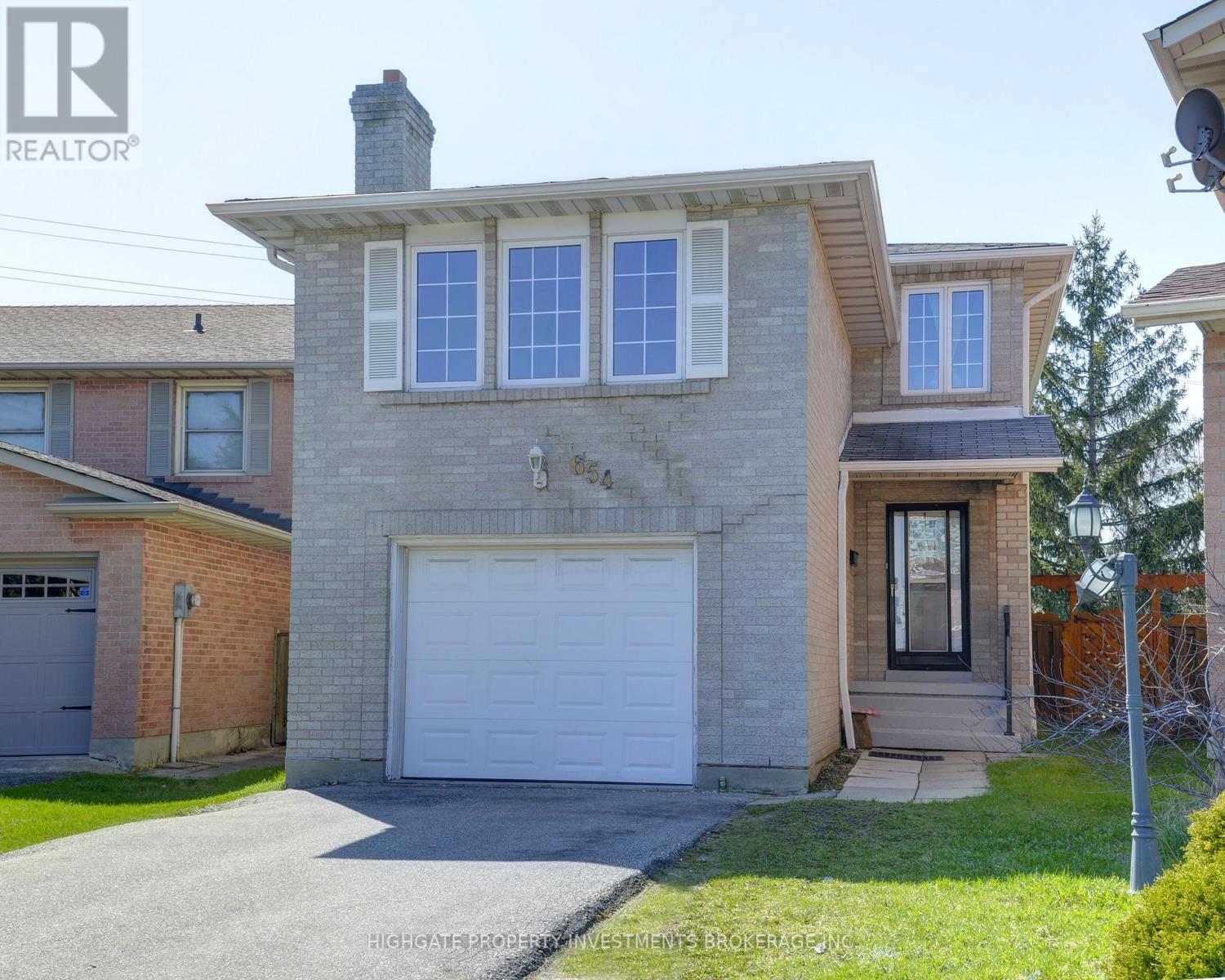 Main & Upper - 654 Brougham Place, Mississauga, Ontario  L5B 2Z5 - Photo 2 - W13177056