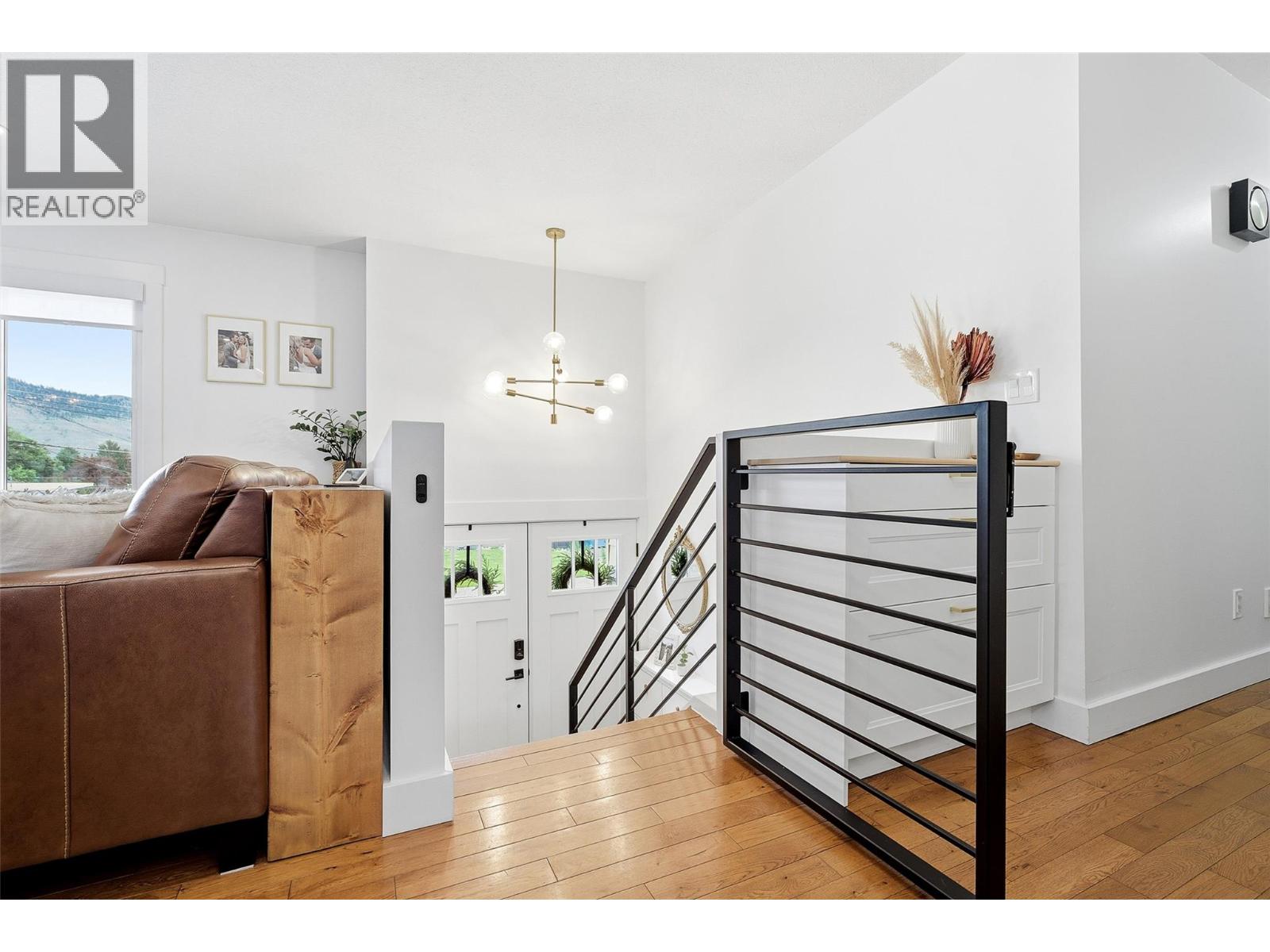 1357 Sitka Street, Kamloops, British Columbia  V2B 2V8 - Photo 3 - 10388887