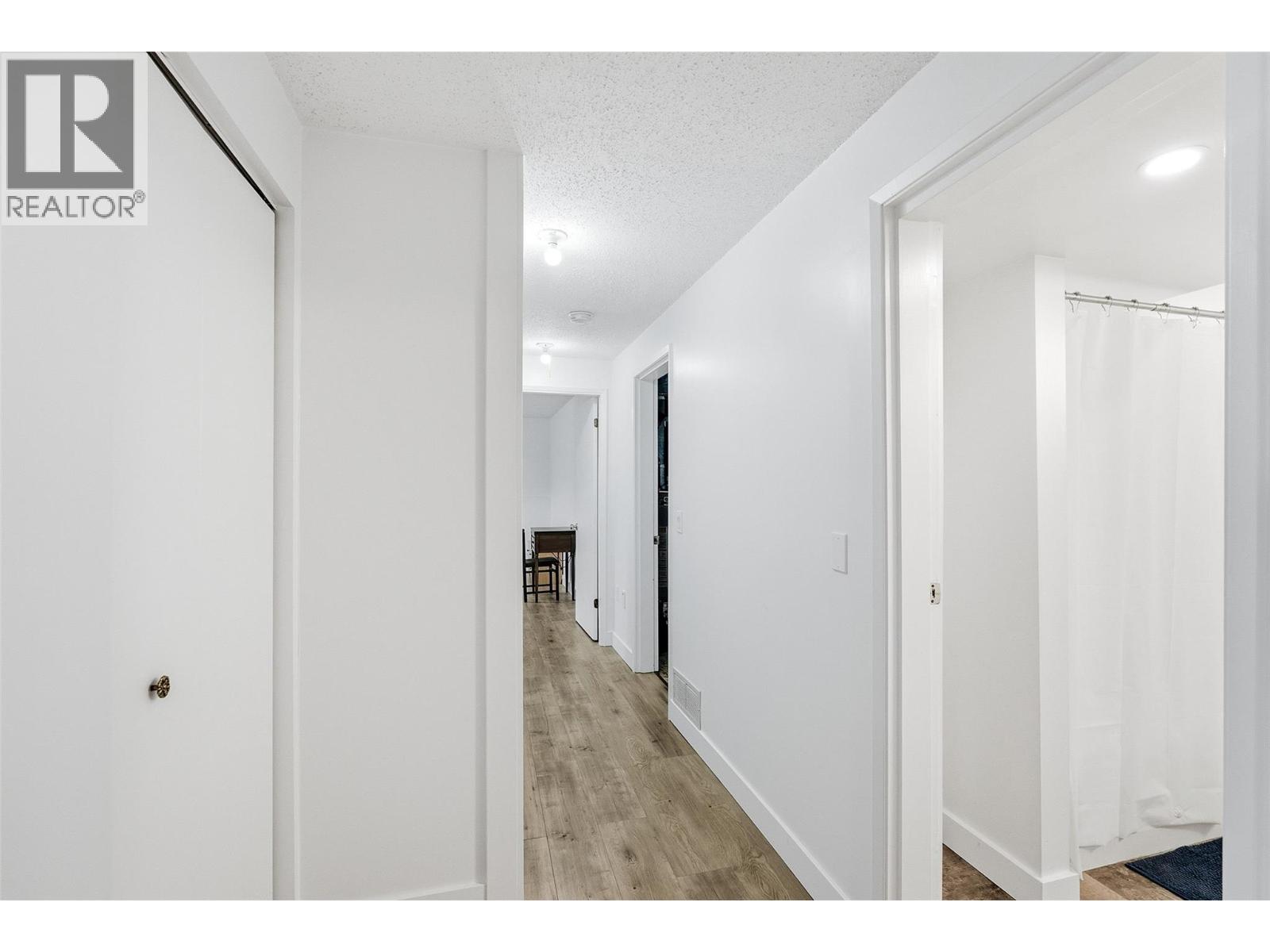 1357 Sitka Street, Kamloops, British Columbia  V2B 2V8 - Photo 38 - 10388887