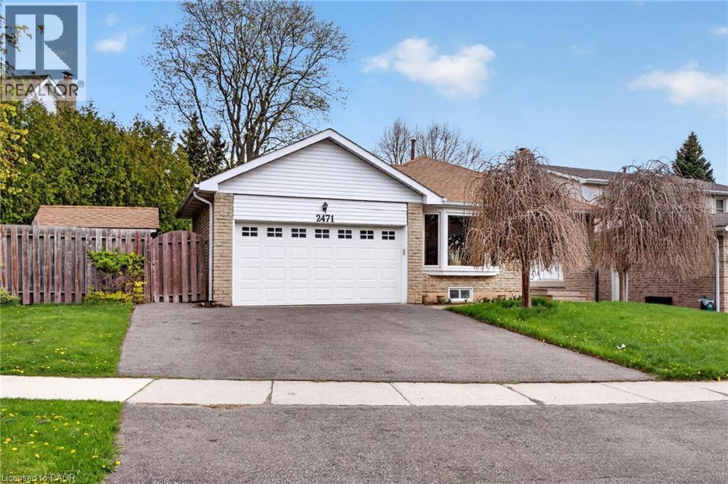 2471 Malcolm Crescent, Burlington, Ontario  L7P 3Y7 - Photo 2 - 40828814