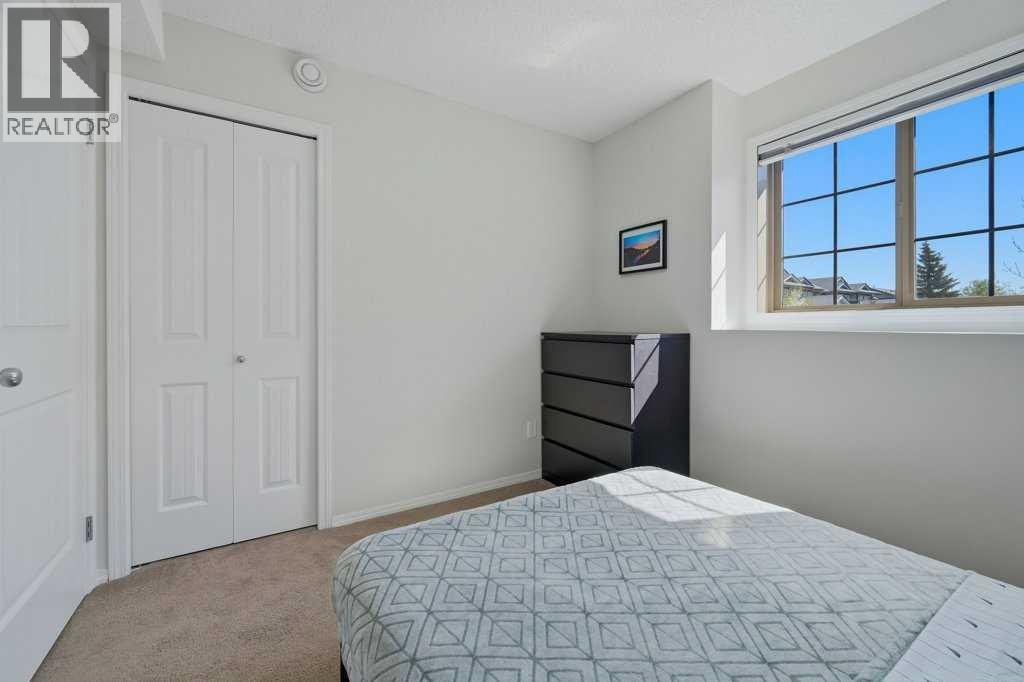 106, 31 Everridge Square SW, Calgary, Alberta  T2Y 5J7 - Photo 12 - A2313070