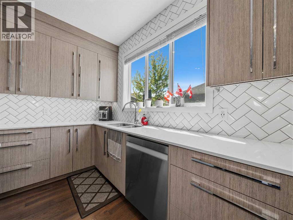 153 Chelsea Drive, Chestermere, Alberta  T1X 1Z2 - Photo 9 - A2313980