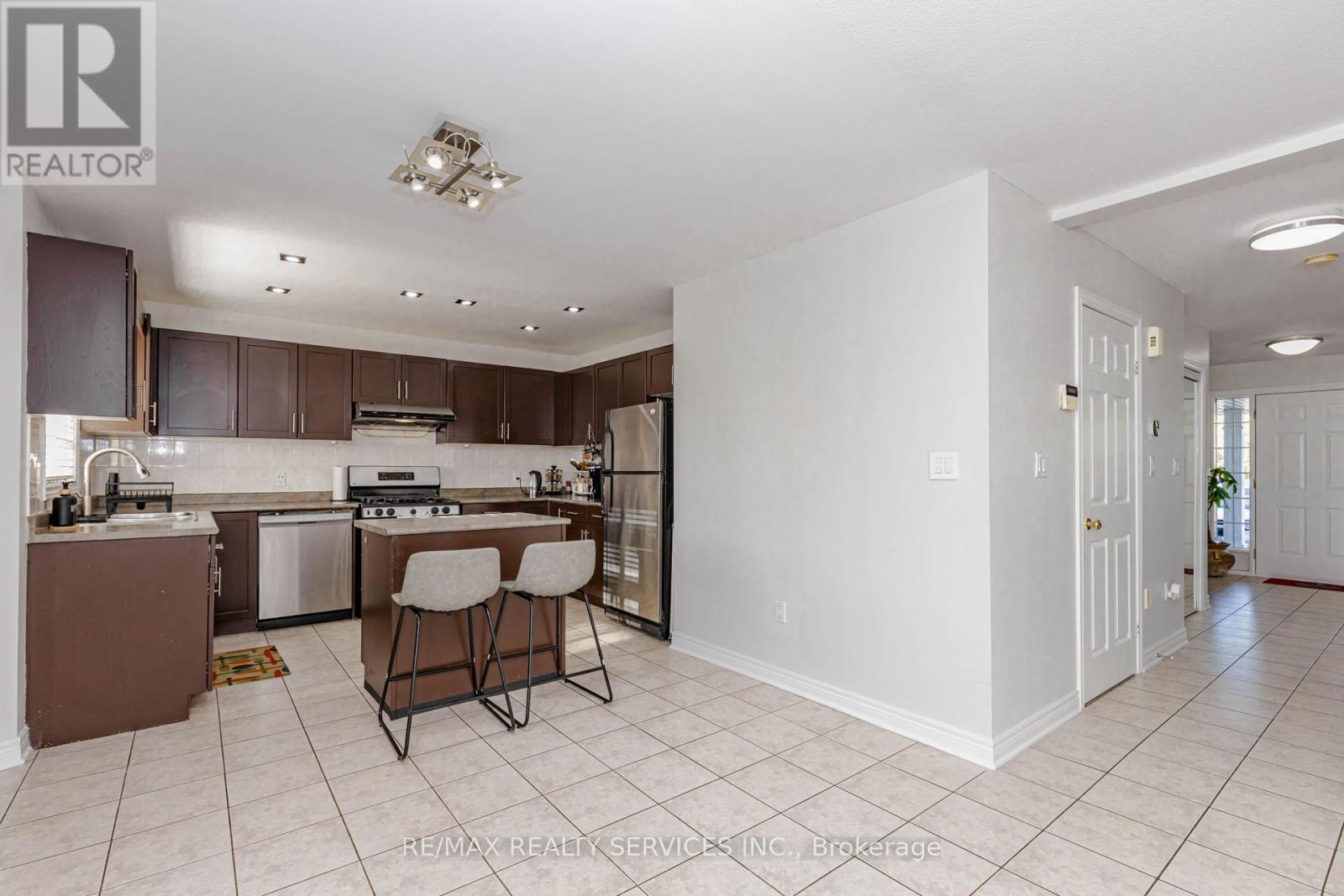 7009 Kalar Road, Niagara Falls, Ontario  L2H 3J6 - Photo 12 - X13177066