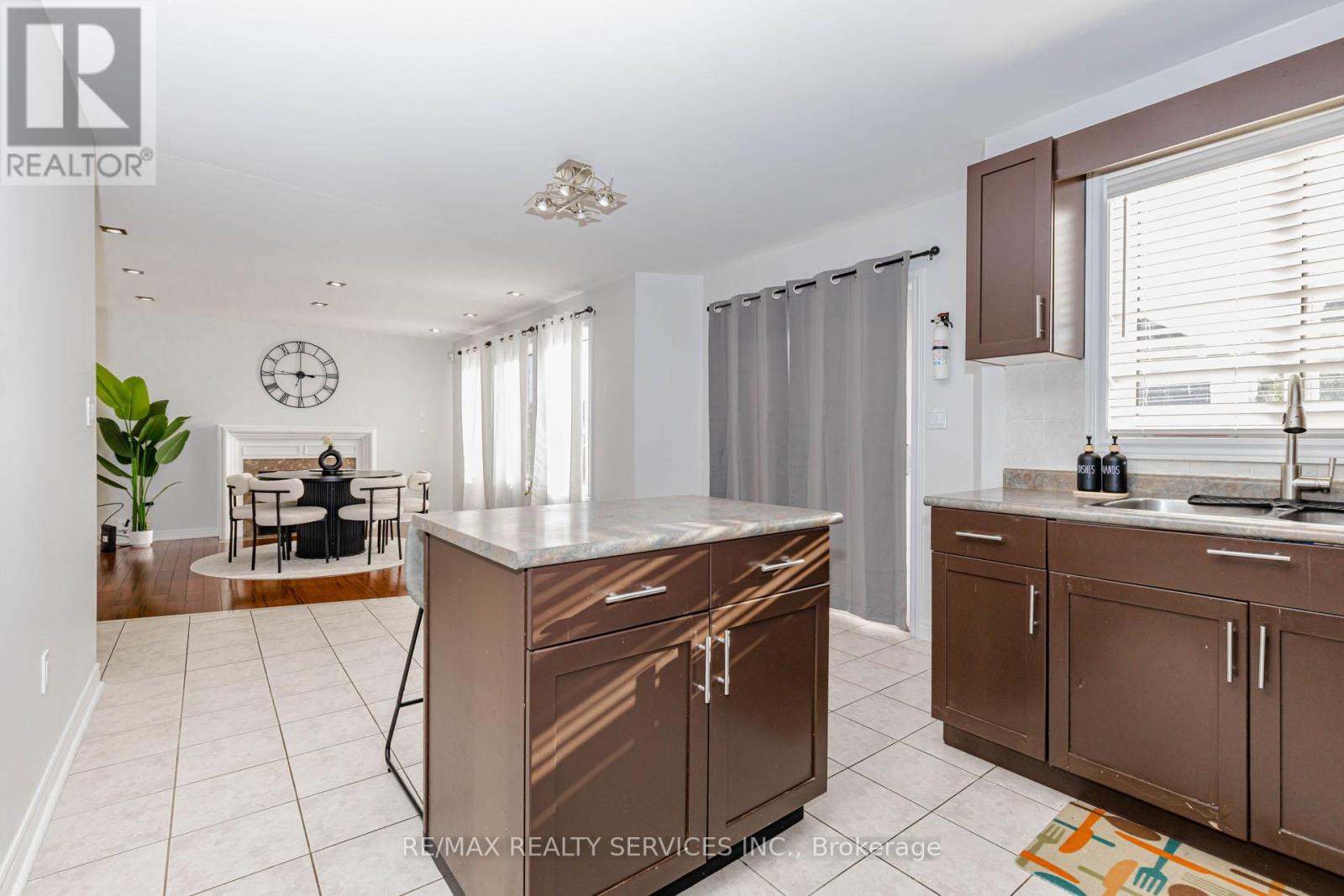 7009 Kalar Road, Niagara Falls, Ontario  L2H 3J6 - Photo 14 - X13177066