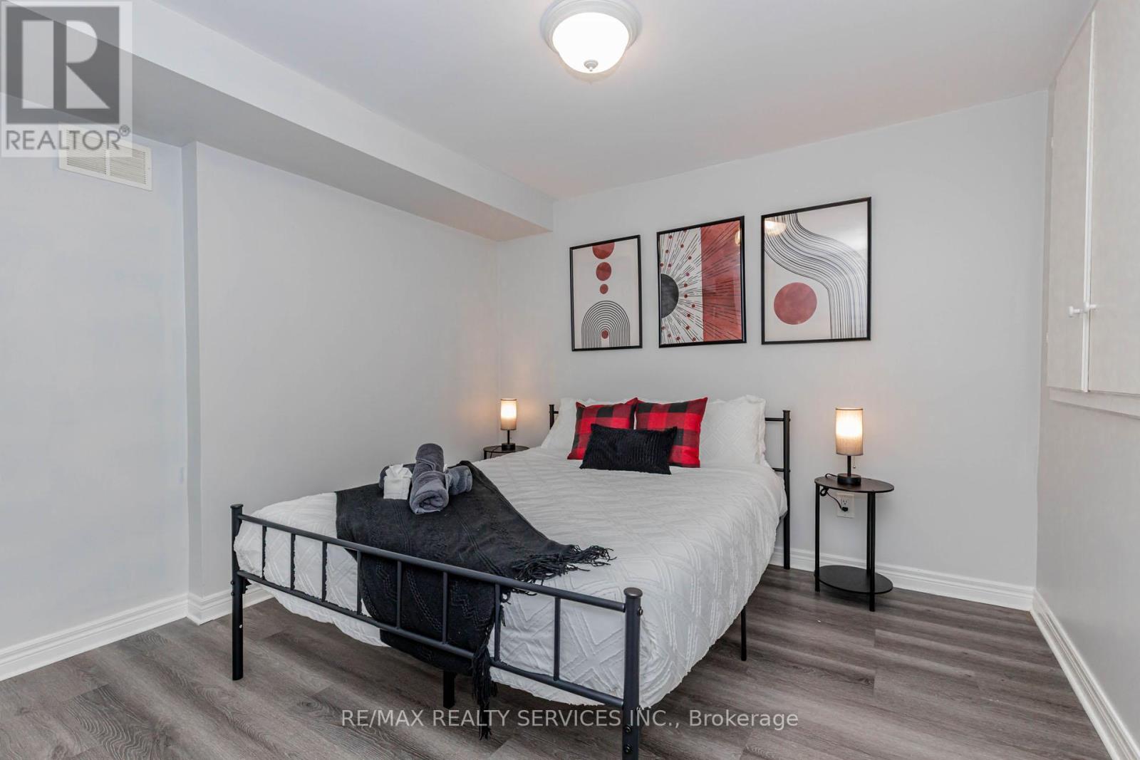 7009 Kalar Road, Niagara Falls, Ontario  L2H 3J6 - Photo 45 - X13177066