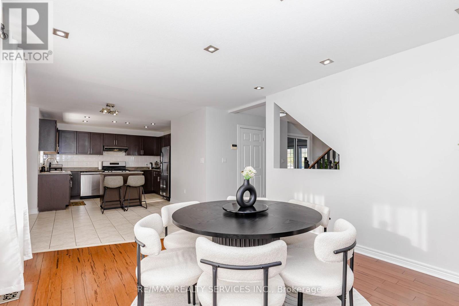 7009 Kalar Road, Niagara Falls, Ontario  L2H 3J6 - Photo 9 - X13177066