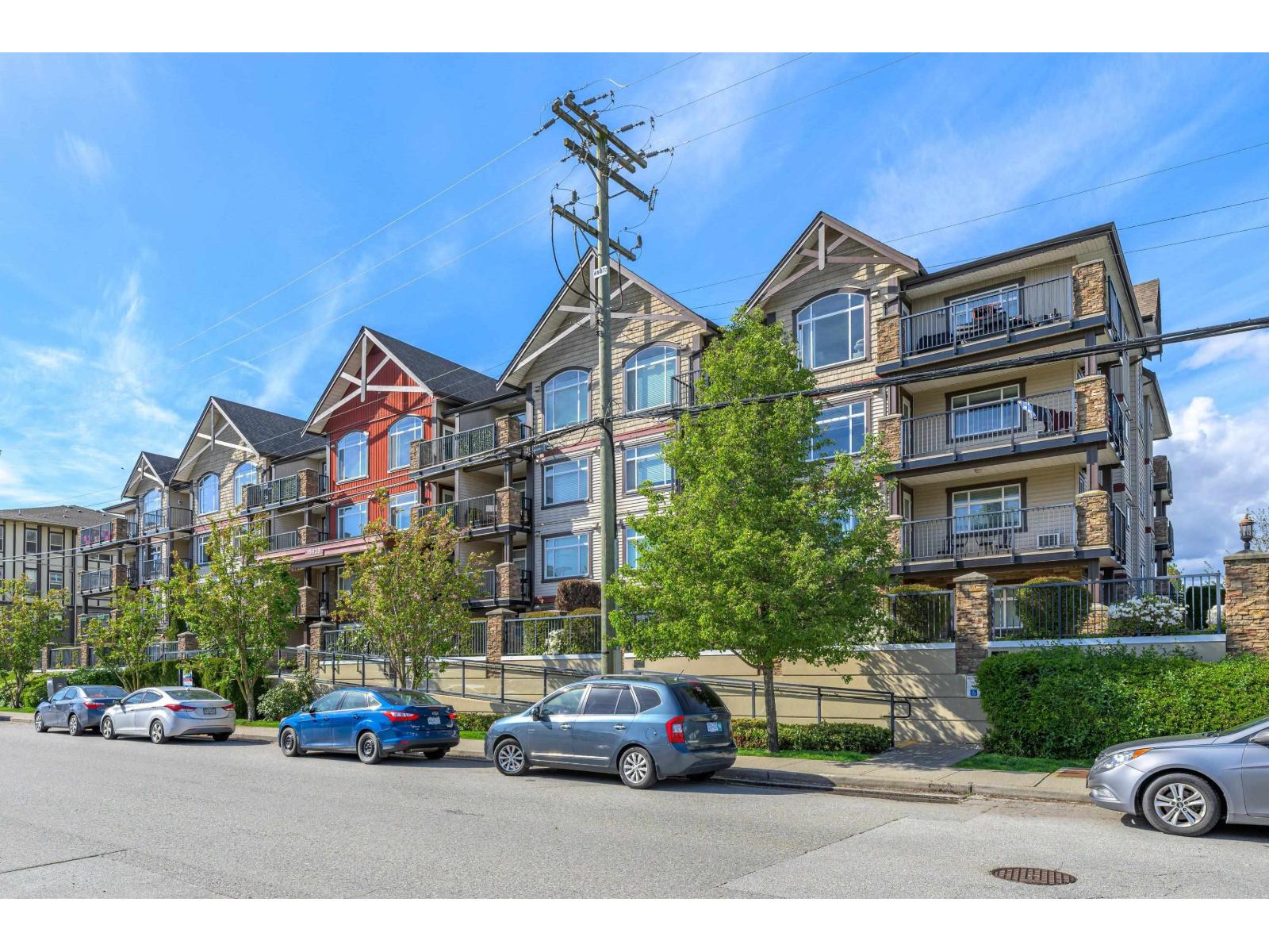 317 19939 55a Avenue, Langley, British Columbia  V4P 1R9 - Photo 3 - R3128258
