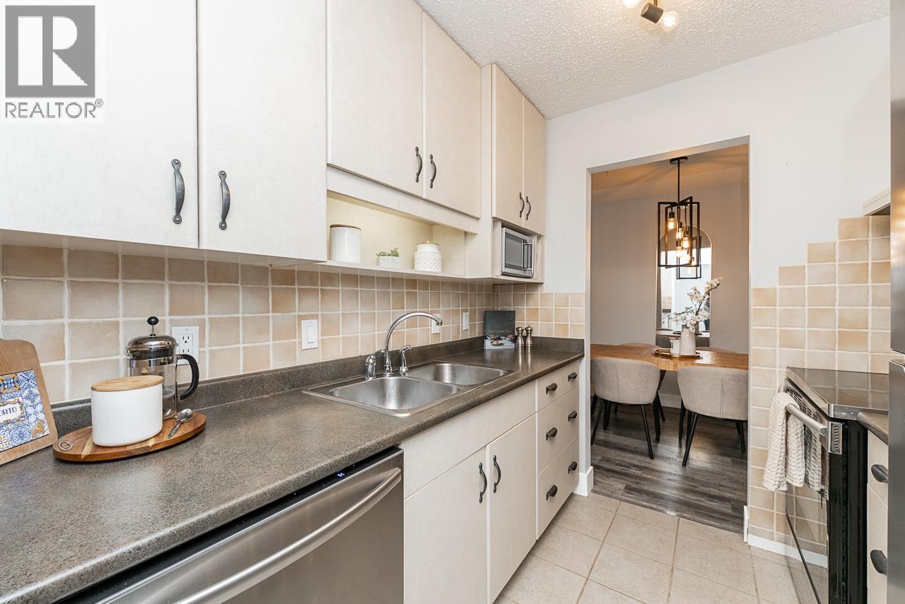 211 236 W 2nd Street, North Vancouver, British Columbia  V7M 1C6 - Photo 6 - R3128175