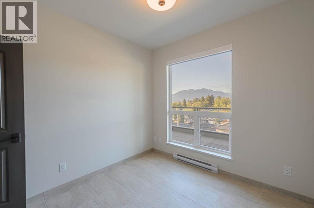 301 4721 Hastings Street, Burnaby, British Columbia V5C 2K8 - Photo 12 - R3128196