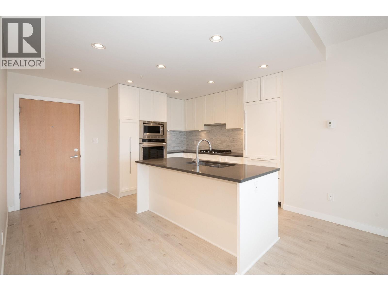 306 3873 Cates Landing Way, North Vancouver, British Columbia  V7G 0A6 - Photo 6 - R3128231