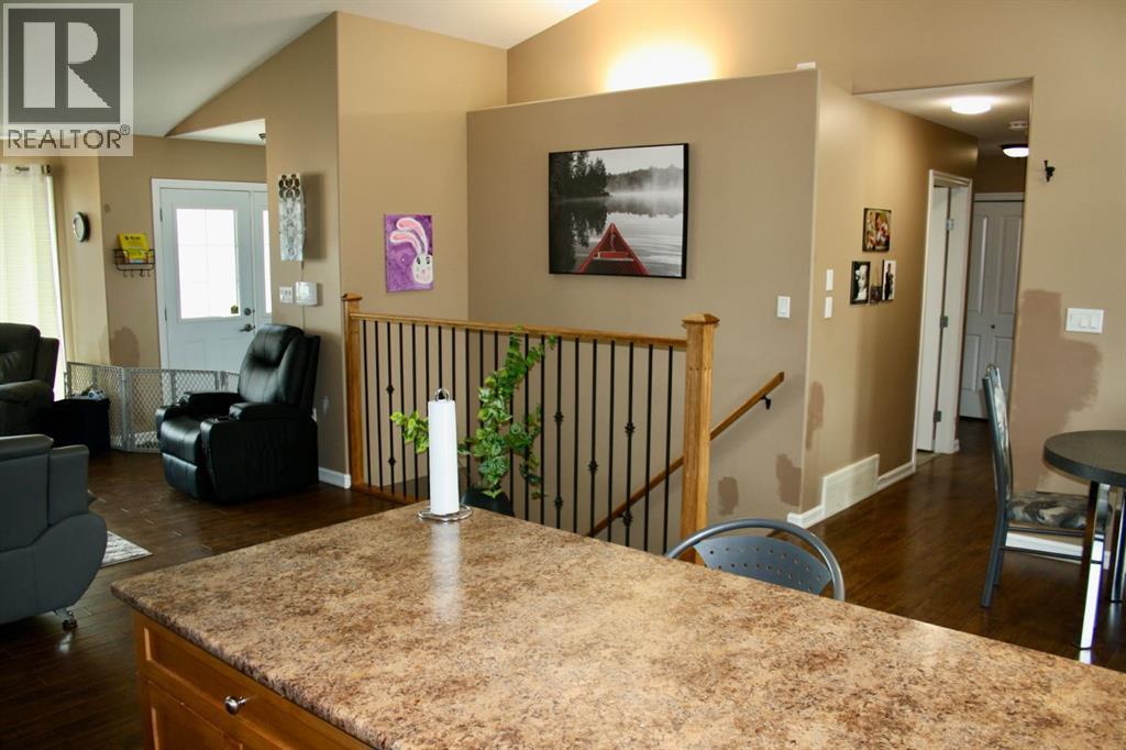 #37 Ball Place, Neilburg, Saskatchewan  S0M 2C0 - Photo 14 - A2311516